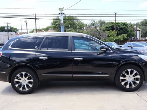 Used 2017 Buick Enclave Premium w/ Enclave Sport Touring Edition FWD image 8