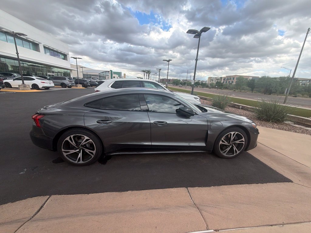 Used 2023 Audi e-tron GT Premium Plus AWD/4WD image 4