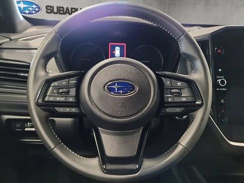 Used 2025 Subaru Forester Premium AWD/4WD image 24