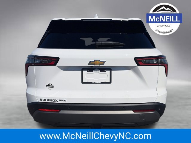 New 2027 Chevrolet Equinox LT AWD/4WD image 7