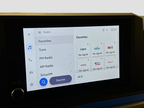 Used 2025 Toyota Tacoma TRD Off-Road image 21