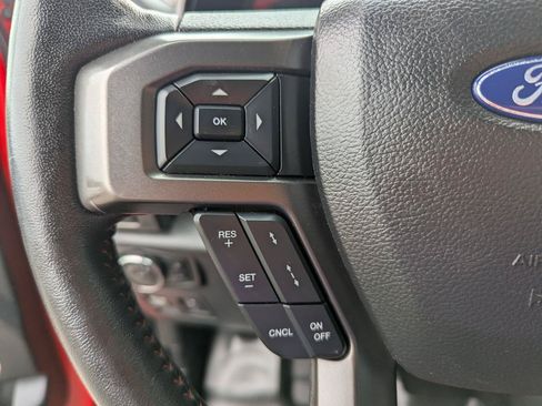 Used 2018 Ford F150 Lariat w/ Equipment Group 502A Luxury AWD/4WD image 15