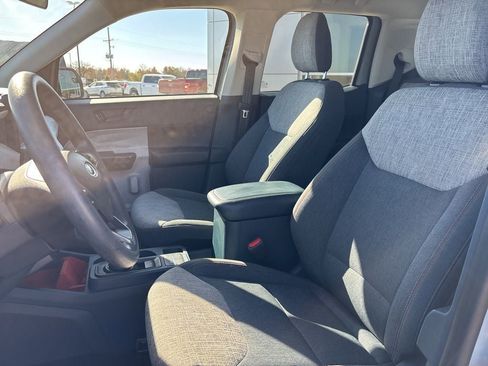 Used 2023 Ford Maverick XLT image 10