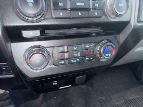 Used 2018 Ford F150 XLT w/ Max Trailer Tow Package image 48