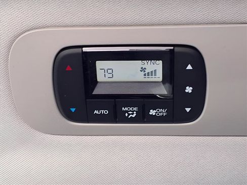 New 2026 Honda Odyssey Touring image 15