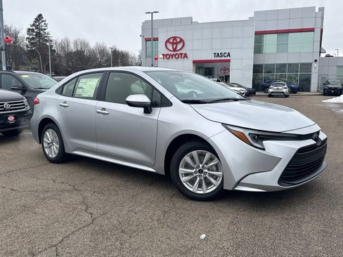 New 2026 Toyota Corolla LE image 1