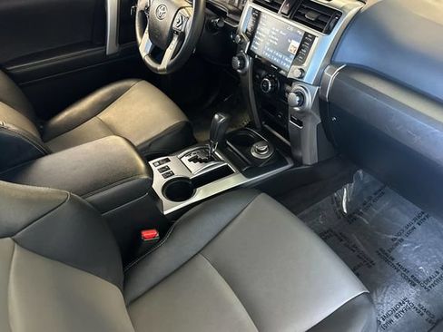 Certified 2021 Toyota 4Runner SR5 Premium AWD/4WD image 18