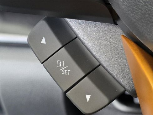 New 2025 Subaru Forester Wilderness w/ Convenience Package image 31