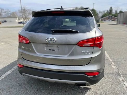 Used 2016 Hyundai Santa Fe Sport w/ Option Group 02 AWD/4WD image 7