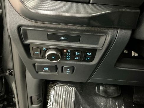 New 2026 Ford F150 Lariat w/ Equipment Group 502A High image 21