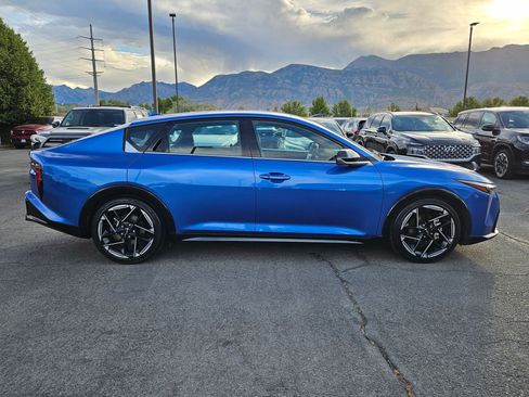 Used 2025 Kia K4 GT-Line w/ GT-Line Premium Package FWD image 2