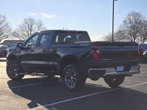 Used 2022 Chevrolet Silverado 1500 LT image 17