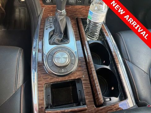 Used 2019 Nissan Armada Platinum w/ Interior Lighting Package image 17