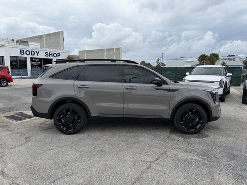 New 2026 Kia Sorento SX Prestige image 4