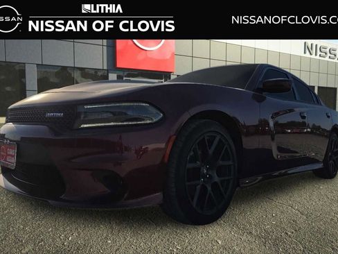 Used 2017 Dodge Charger R/T RWD image 1