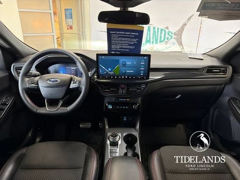 Certified 2023 Ford Escape ST-Line w/ Tech Pack #1 AWD/4WD image 16