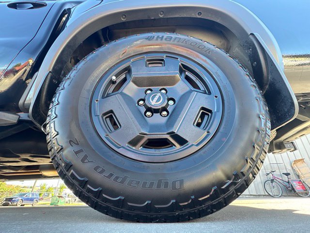 Used 2024 Nissan Frontier SV w/ Hardbody Edition AWD/4WD image 9