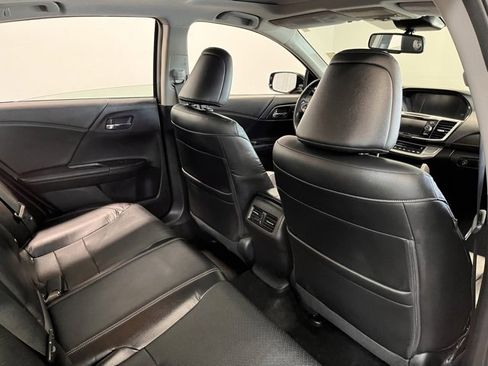 Used 2015 Honda Accord EX-L image 14