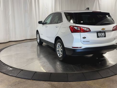 Used 2020 Chevrolet Equinox LS w/ LS Convenience Package image 7