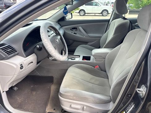 Used 2007 Toyota Camry LE FWD image 11