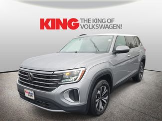 Certified 2025 Volkswagen Atlas SE video 2