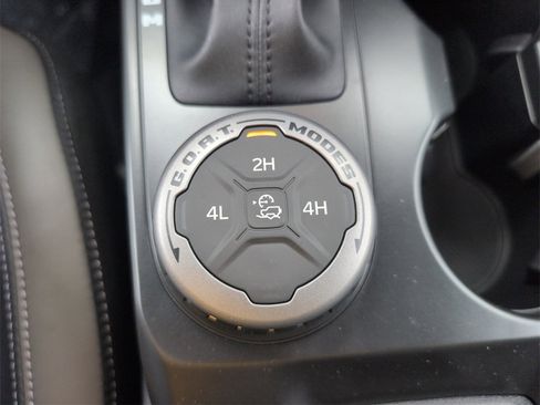 New 2025 Ford Bronco Outer Banks image 26