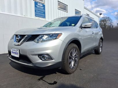 Used 2016 Nissan Rogue SL w/ SL Premium Package