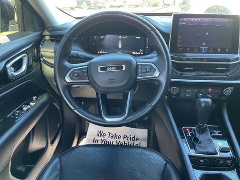 Used 2022 Jeep Compass Trailhawk w/ Trailhawk Elite Group image 13