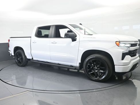 Used 2025 Chevrolet Silverado 1500 RST image 8