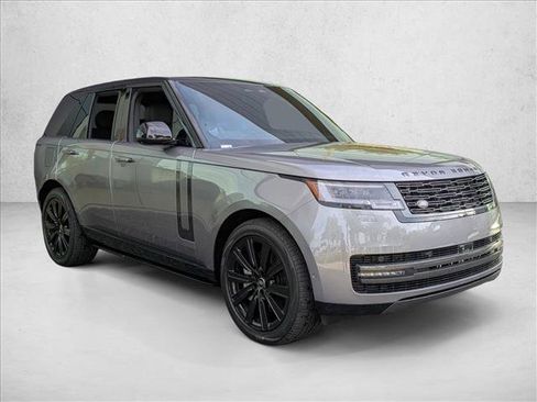 Certified 2025 Land Rover Range Rover SE AWD/4WD image 3