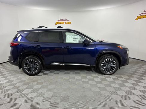 New 2026 Nissan Rogue Platinum w/ Platinum Premium Package image 7