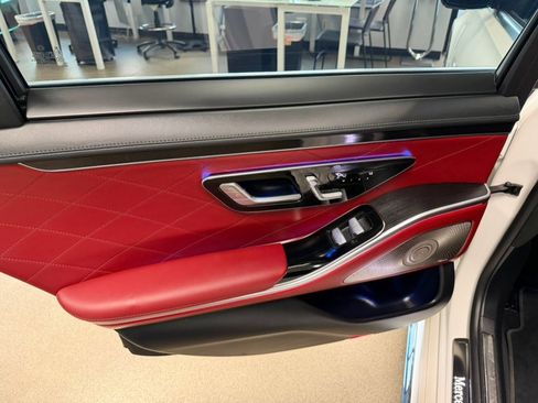 Used 2022 Mercedes-Benz S 580 S 580 4MATIC Sedan image 25