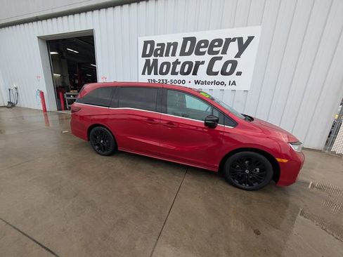 Used 2025 Honda Odyssey Sport-L image 35