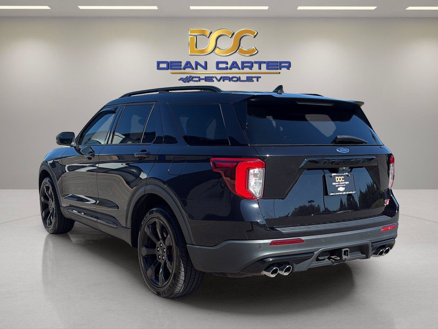 Used 2023 Ford Explorer ST w/ Equipment Group 401A AWD/4WD image 3