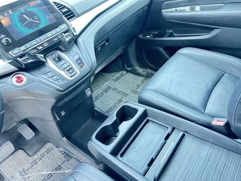Used 2024 Honda Odyssey EX-L image 18