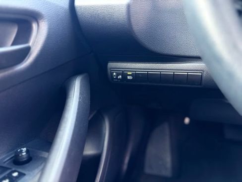 Used 2023 Toyota Corolla LE FWD image 32