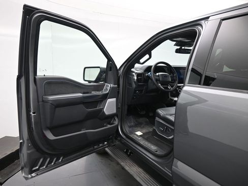 New 2025 Ford F150 Platinum w/ Equipment Group 702A High image 8