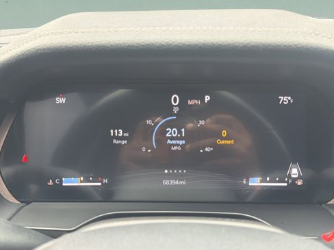 Used 2022 Jeep Grand Cherokee Limited AWD/4WD image 12