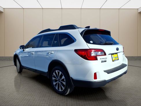 Used 2016 Subaru Outback 2.5i Limited image 11