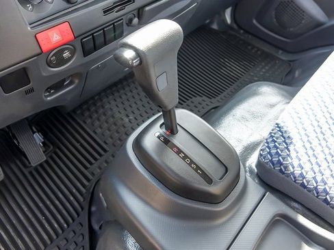 New 2025 Chevrolet Low Cab Forward image 12