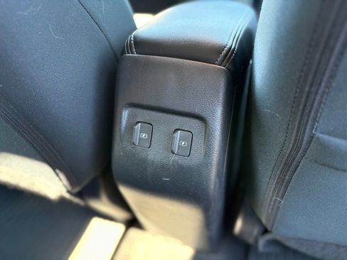 Used 2024 Nissan Kicks SV FWD image 26
