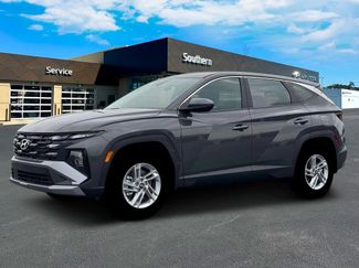 New 2026 Hyundai Tucson SE video 2