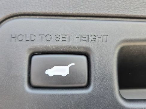 Certified 2023 Acura MDX w/ Technology Package FWD image 15
