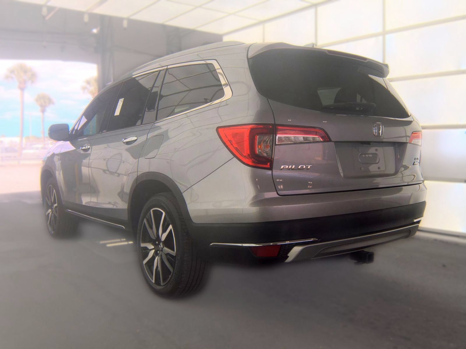 Used 2019 Honda Pilot Elite image 8