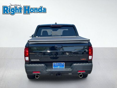 Certified 2025 Honda Ridgeline TrailSport image 9