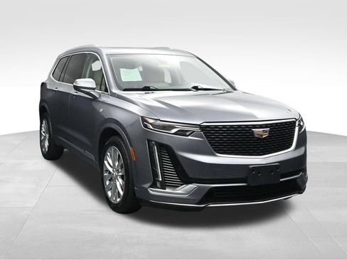 Used 2020 Cadillac XT6 Premium Luxury FWD image 7