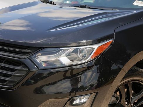 Used 2020 Chevrolet Equinox LT w/ Midnight Edition FWD image 3