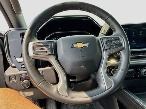 Used 2024 Chevrolet Silverado 3500 LTZ w/ LTZ Plus Package AWD/4WD image 12