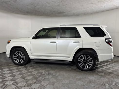 Used 2023 Toyota 4Runner Limited AWD/4WD image 8