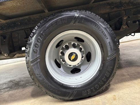 Used 2021 Chevrolet Silverado 3500 W/T w/ WT Convenience Package AWD/4WD image 36